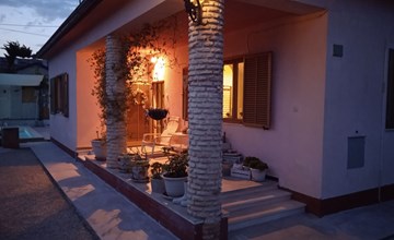 Haus in Pula mit privatem Pool 2