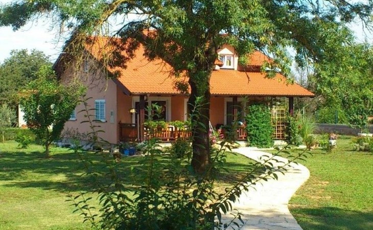 Haus Toni für 9 Personen 1