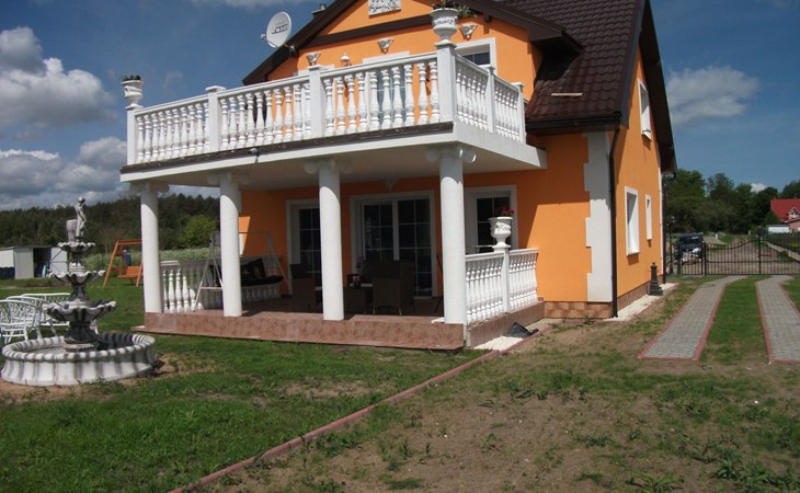 Freistehendes Ferienhaus Orange für 10 Personen 1