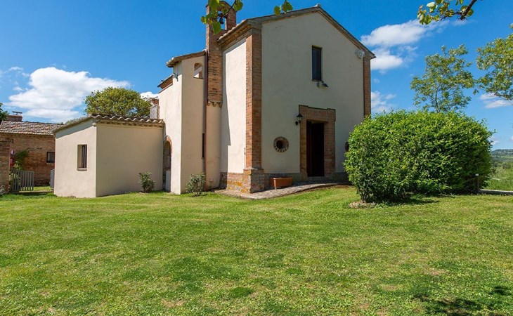 Wohnung in Chiusi mit Grill, Gemeinschaftspool und Garten 1