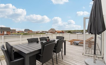 Lovely home in Hvide Sande with WiFi 2