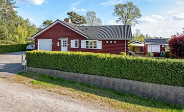 "Ingert" - 1km from the sea 2