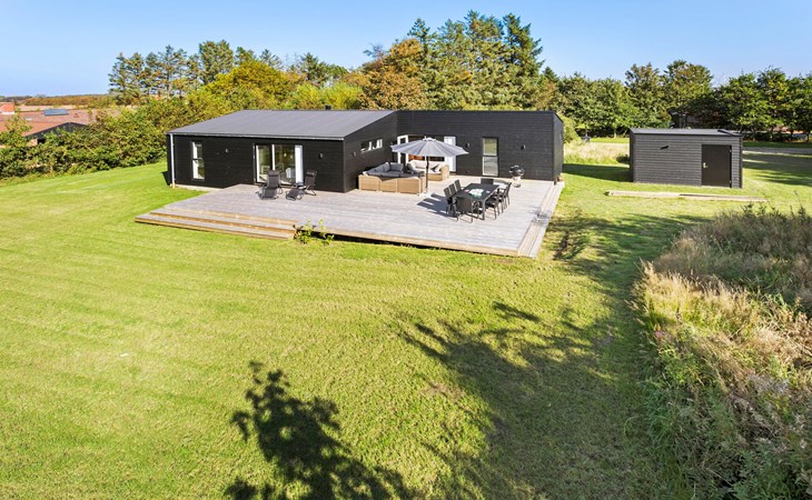 Amazing home in Spøttrup with WiFi 1