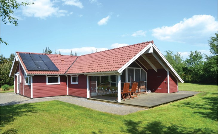 Beautiful home in Oksbøl with sauna 1