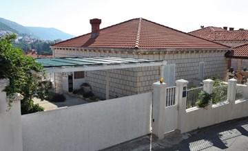 Appartement Lidija mit Terrasse und Meerblick 2