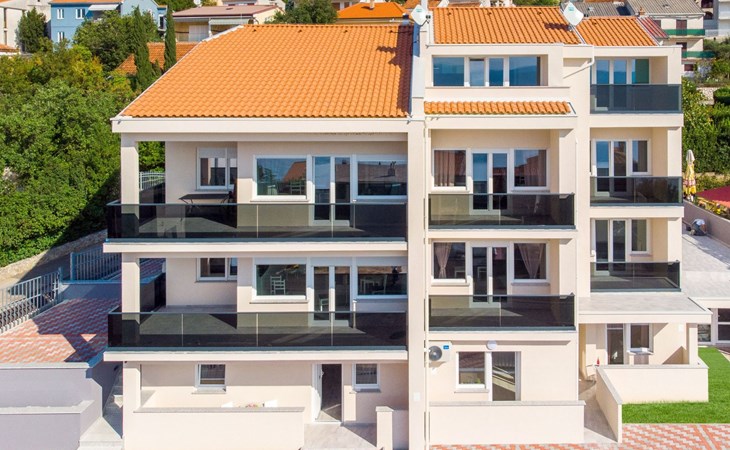 "Villa Veronique 5" 1