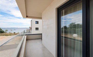 2 bedroom lovely apartment in Privlaka 2