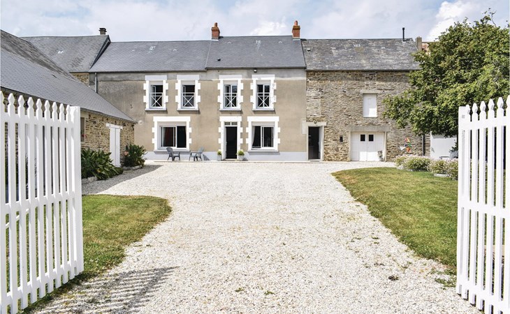 Pet friendly home in Aurseulles 1