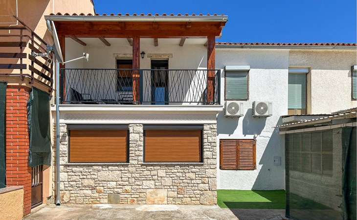 2 bedroom gorgeous home in Sisan 1