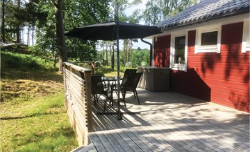 Lovely home in Trosa with kitchen 3
