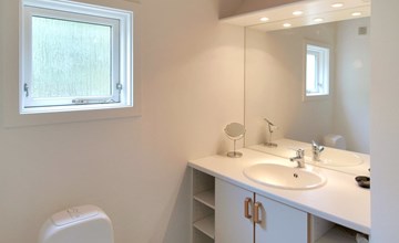 „Hallgerd“ – 800 m vom Meer entfernt in Bornholm 2