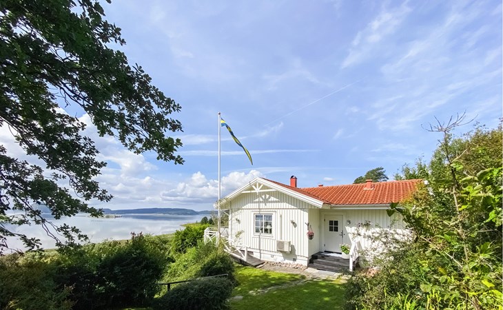 Beautiful home in Uddevalla with WiFi 1