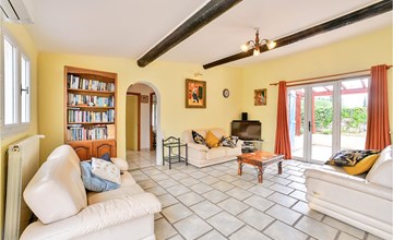 Lovely home in Aspiran 3