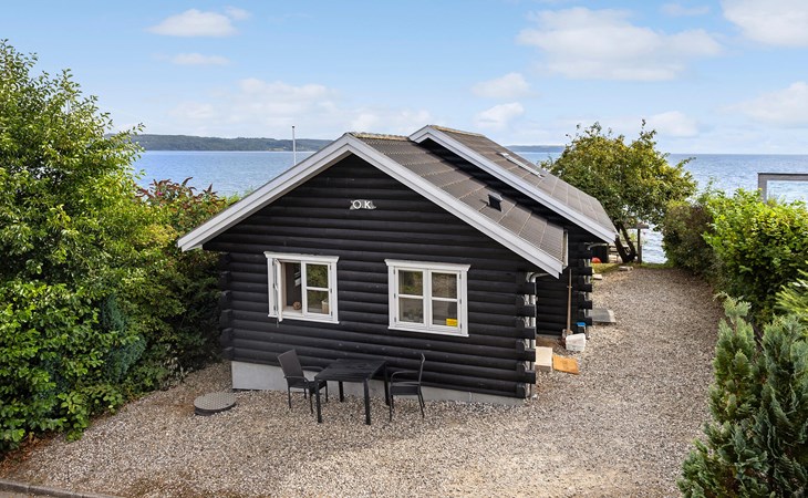 Awesome home in Børkop with WiFi 1