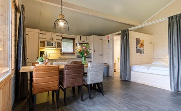 Rheezerlodge DeLuxe hoch 3