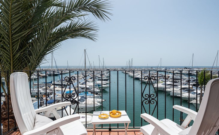 Puerto Banus First Line 1