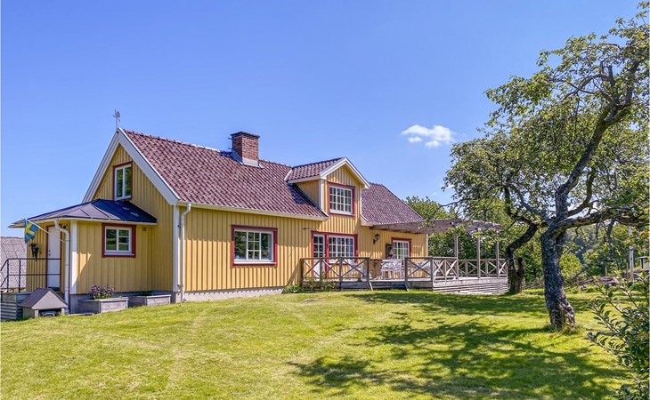 Beautiful home in Varberg with WiFi 1
