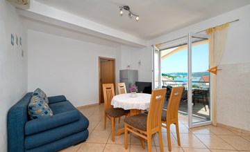 2 bedroom gorgeous apartment in Razanj 3