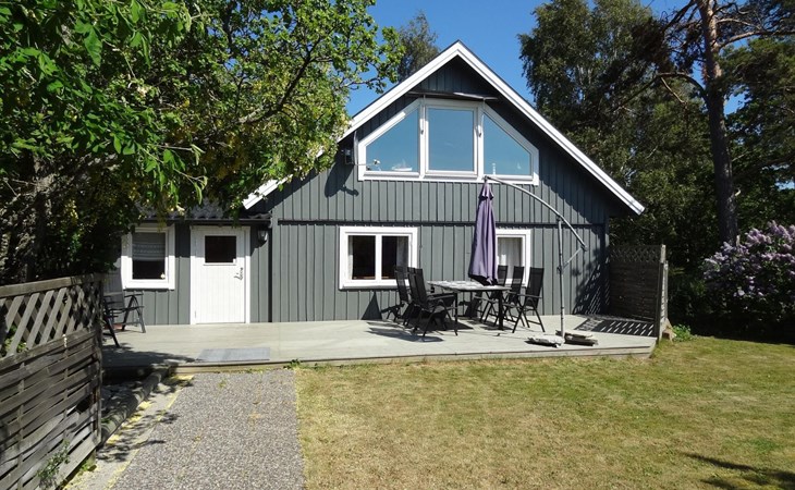 Gemütliches Ferienhaus Sjöstugan am Meer 1