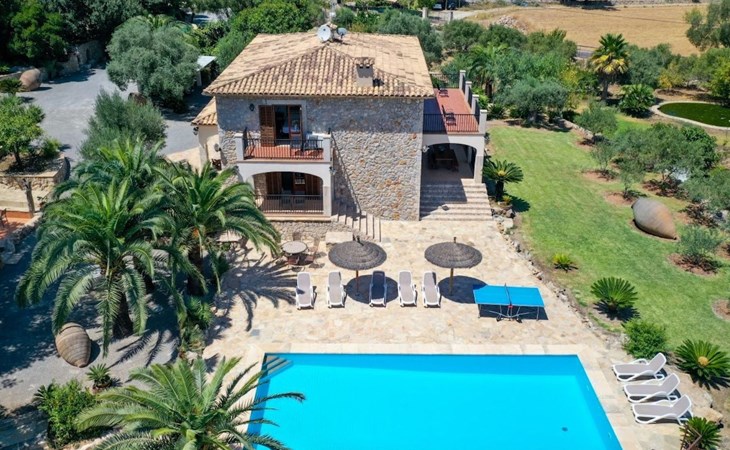 Prächtiges Landhaus mit spektakulärer Aussicht 1