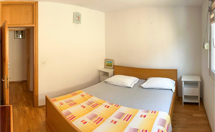 Lovely apartment in Kastel Stafilic 1