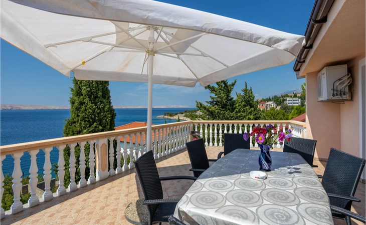 Cozy apartment in Baric Draga 1