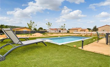 Stunning home in Vallon-Pont-d'Arc 2