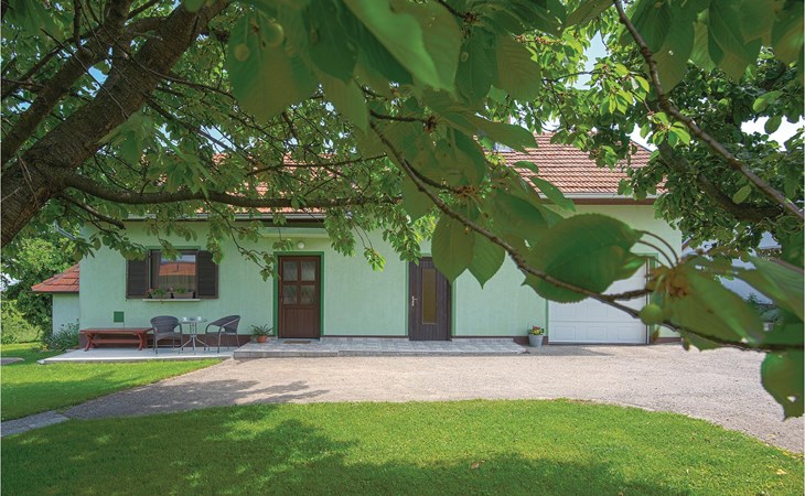 Awesome home in Strigova with WiFi 1