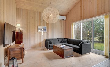 Nice home in Rødby with sauna 3