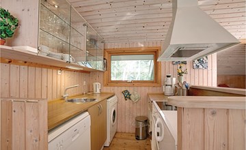 3 bedroom awesome home in Nexø 3