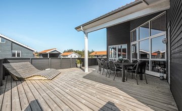 Gorgeous home in Ulfborg with kitchen 2