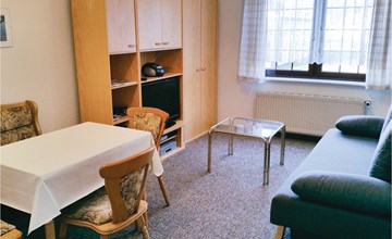 Cozy apartment in Trent/Rügen with WiFi 2