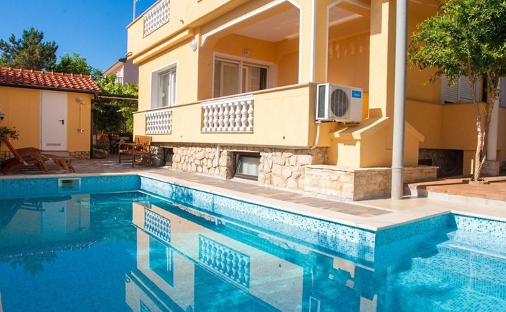 für 2 Personen  + 1 Kind ca. 40 m² in Šilo, Adriaküste Kroatien (Kroatisch 1