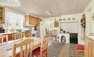 Lovely home in Motala with WiFi 2