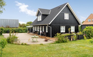 "Brune" - 330m from the sea 3