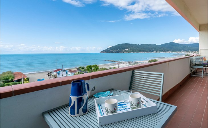 Beach front apartment 1