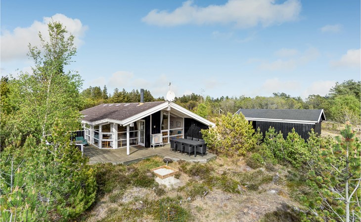 Beautiful home in ålbæk with kitchen 1