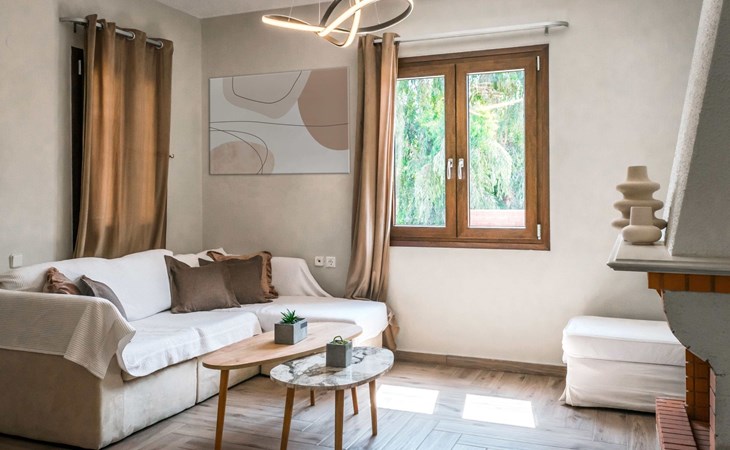 Niriides Villas_ Irida_ 2-Schlafzimmer privater Pool 1