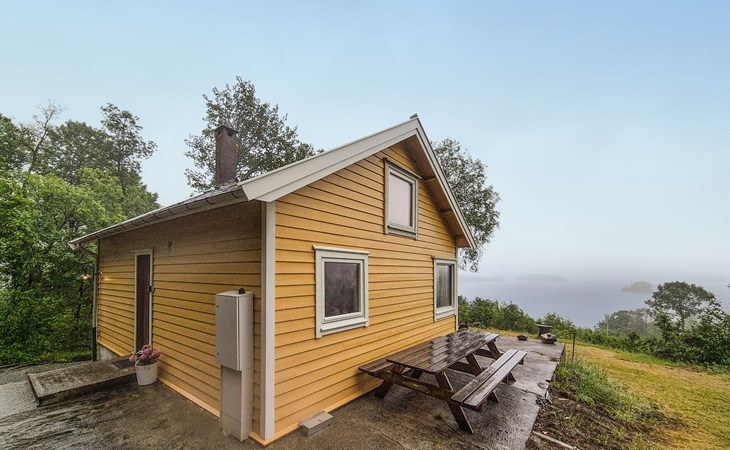 Nice home in Aksdal with house sea view 1