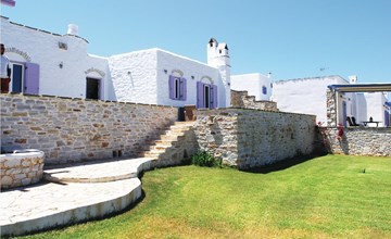 Cozy home in Ampela, Paros with WiFi 2