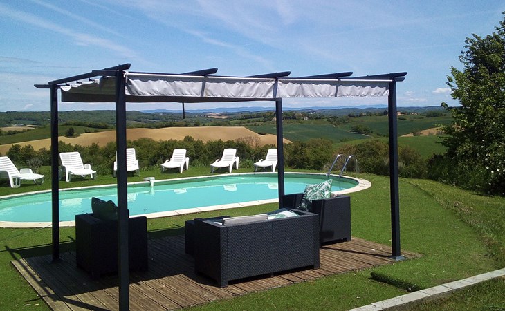 Schönes Ferienhaus mit Pool in Villautou 1