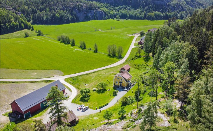 Awesome home in Fjällbacka with WiFi 1