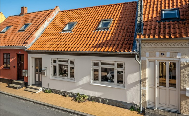 Beautiful home in Assens with WiFi 1