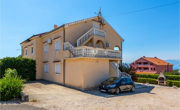 Lovely apartment in Rasopasno with WiFi 3