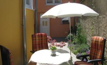 Moderne Ferienwohnung mitten in Greifswald 2