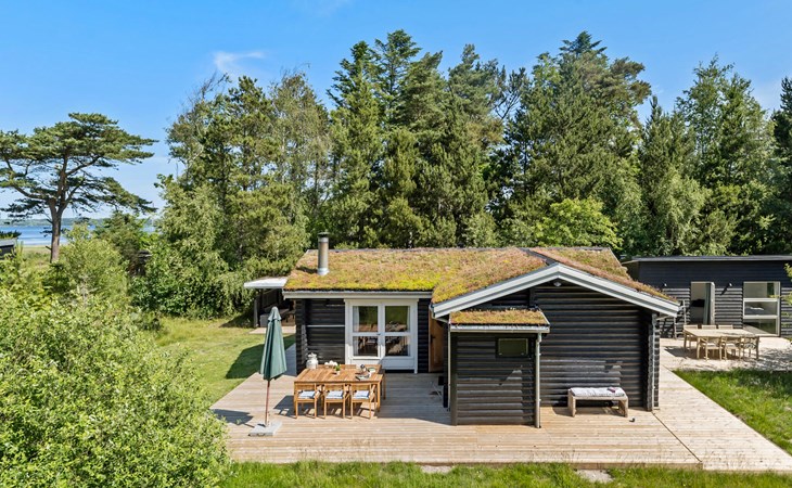 Lovely home in Højslev with kitchen 1