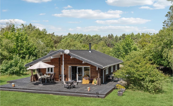 Cozy home in Sæby with kitchen 1