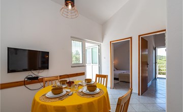 Schönes Haus mit 2 Schlafzimmern in. 3