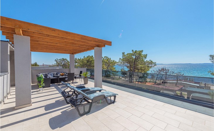 Villa Karlo 1