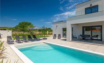 Villa Esire 3